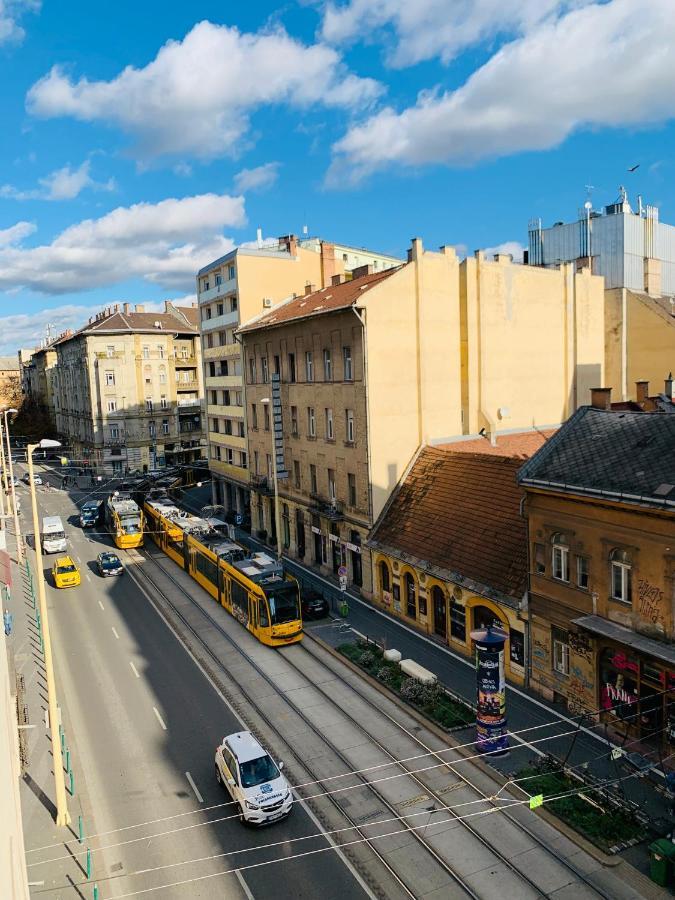 Margaret Boulevard Apartment - With Balcony Budapeste Exterior foto